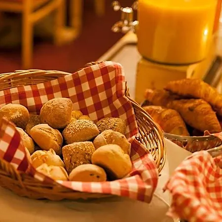Walliserhof Hotel 3*