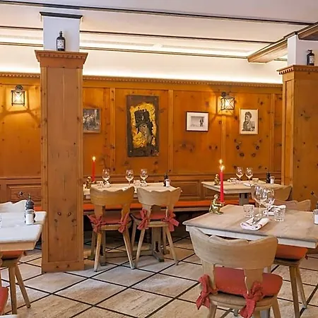 Walliserhof Hotel 3*