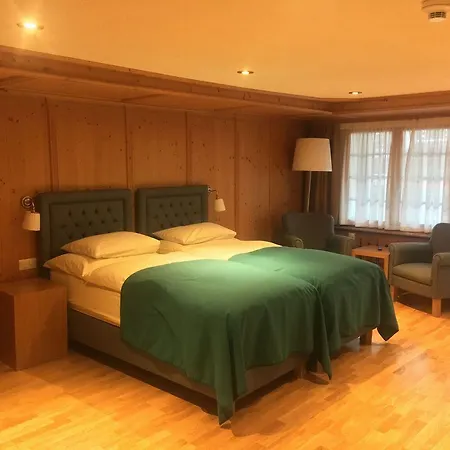 Walliserhof 3* ツェルマット