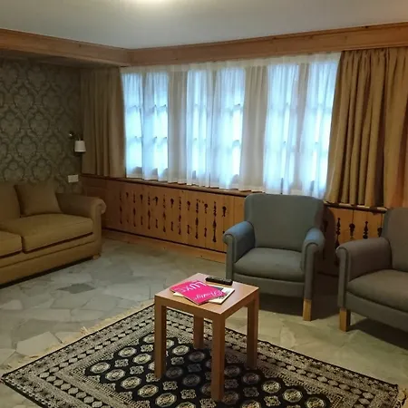 Hotel Walliserhof 3*