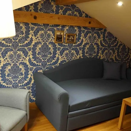 ホテル Walliserhof 3*