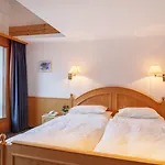 Ξενοδοχείο Walliserhof 3*